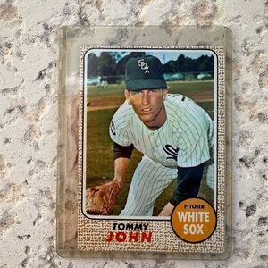 Tommy John White Sox Baseball Card - Vintage Team Name Visible
